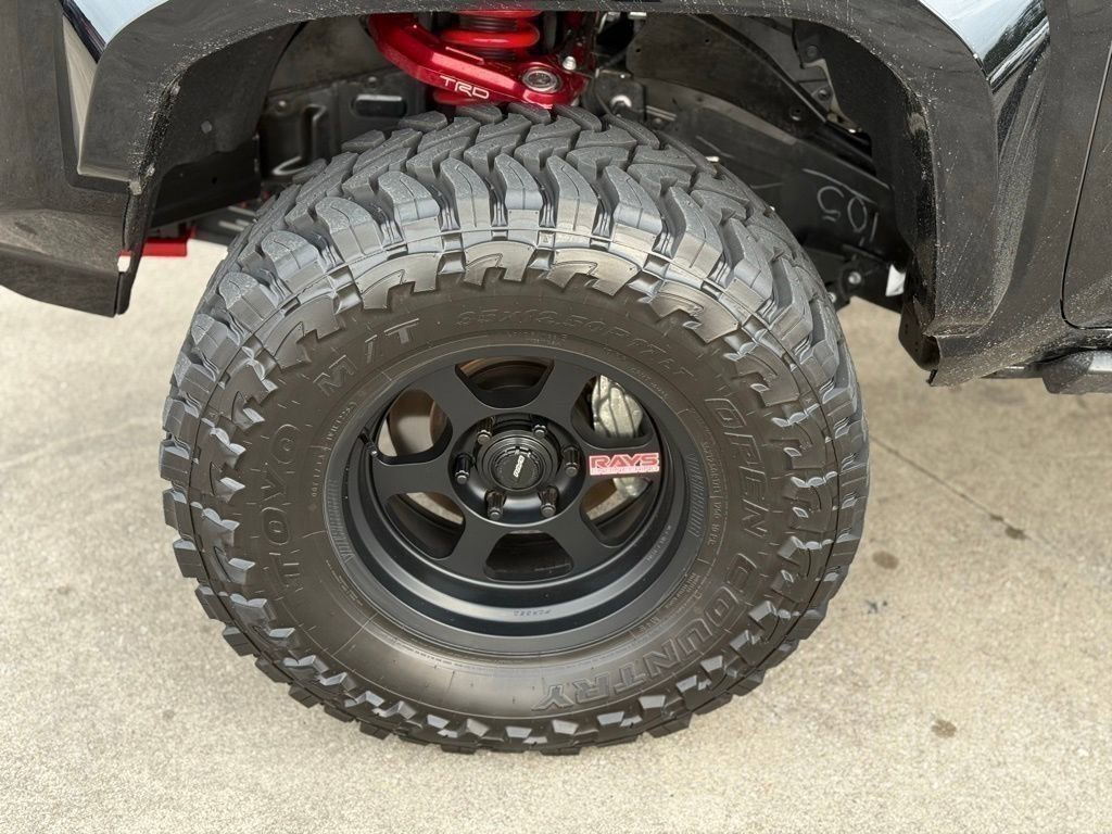 Used 2025 Toyota Tacoma TRD Pro image 28