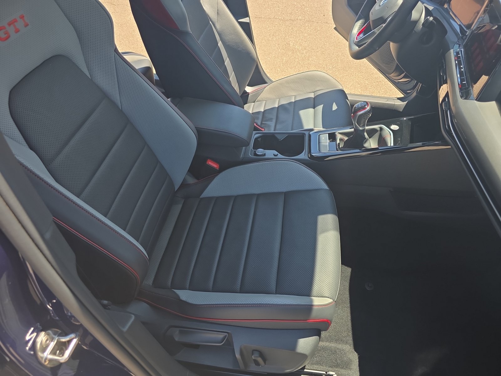 Certified 2023 Volkswagen GTI SE w/ SE Leather Package FWD image 19