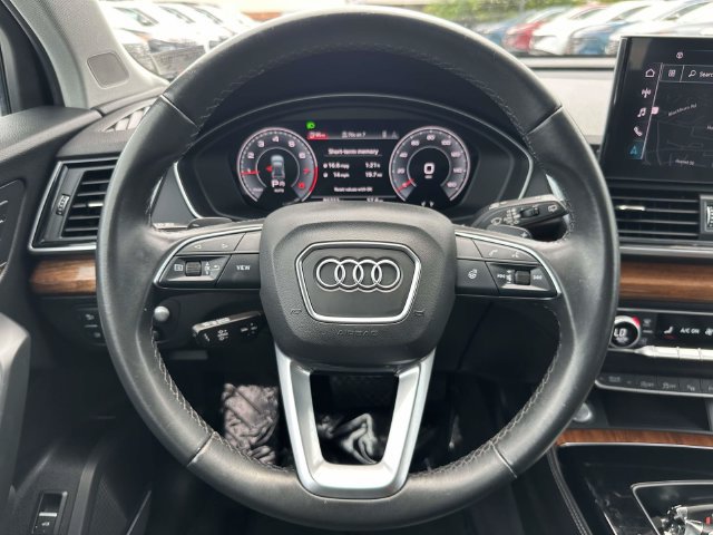 Used 2022 Audi Q5 2.0T Prestige AWD/4WD image 23
