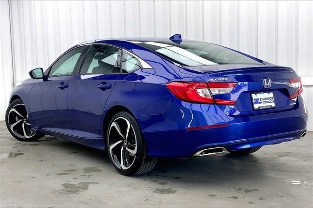 Used 2018 Honda Accord Sport image 11