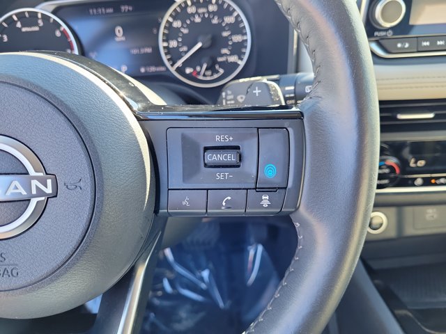Used 2023 Nissan Rogue SV w/ SV Premium B Package FWD image 24