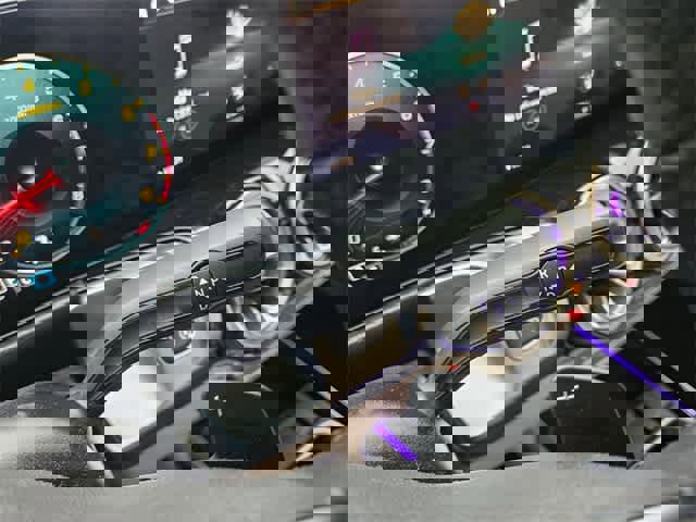 Used 2023 Mercedes-Benz GLB 250 image 33