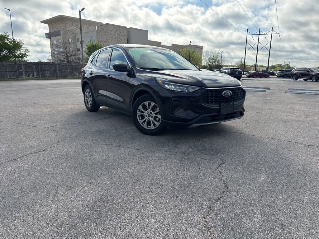 Used 2023 Ford Escape Active video 1