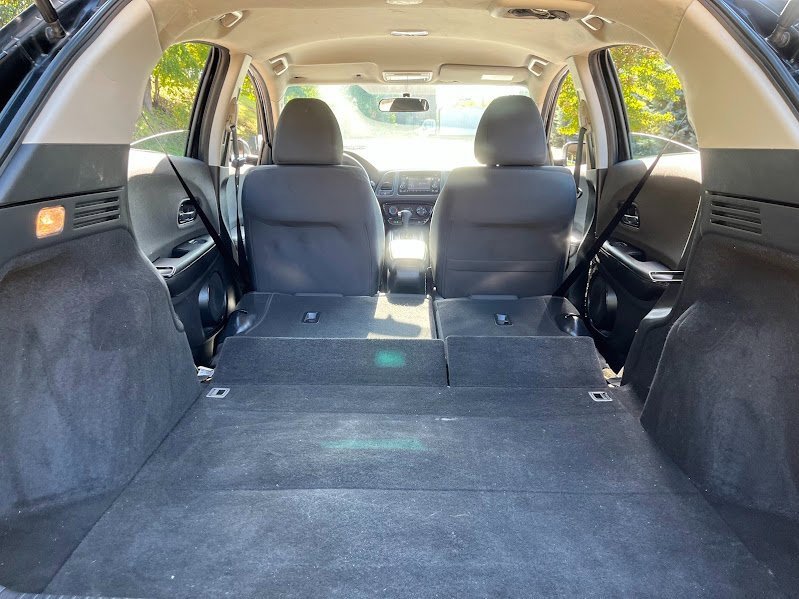 Used 2019 Honda HR-V LX image 43