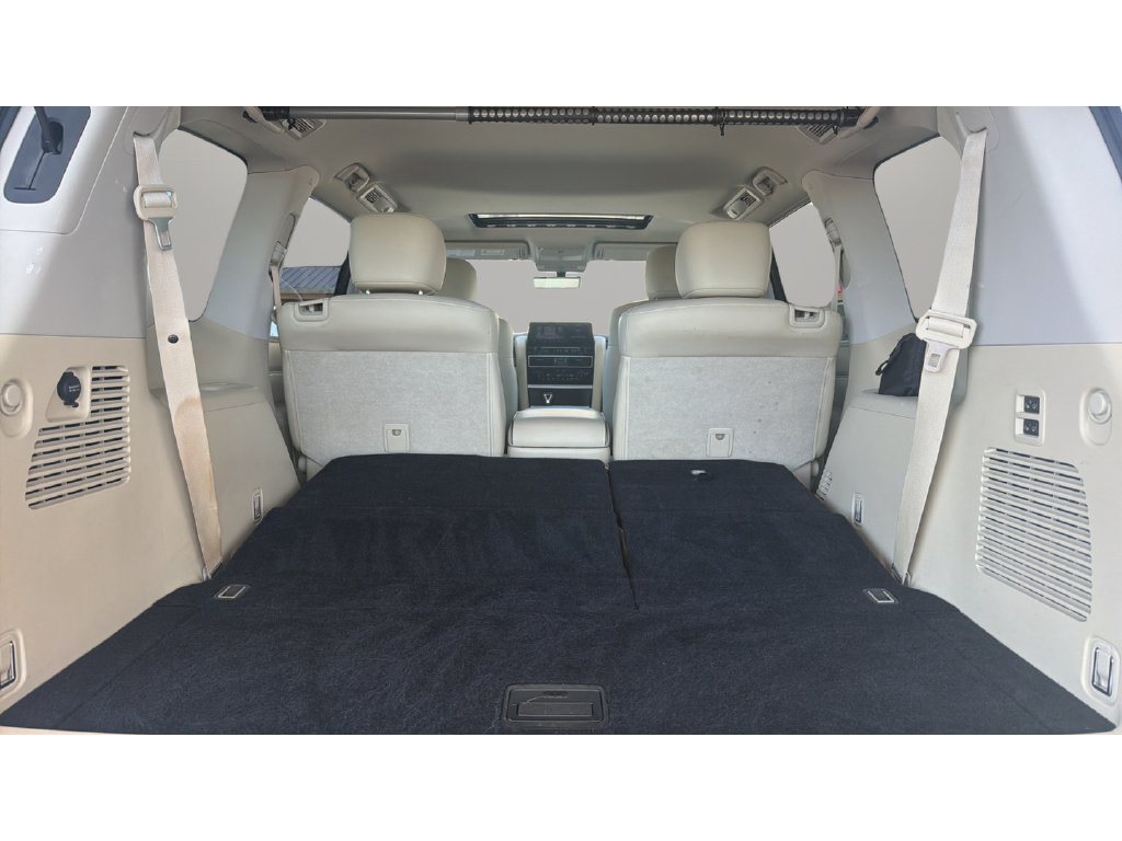 Used 2024 INFINITI QX80 Luxe w/ Cargo Package AWD/4WD image 9