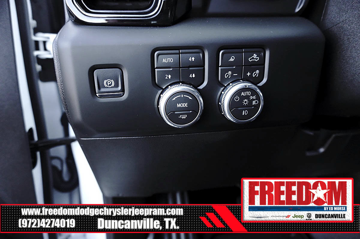 Used 2026 GMC Sierra 2500 AT4X AWD/4WD image 25