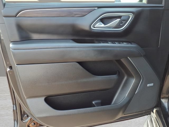 Used 2023 Chevrolet Tahoe LT w/ LT Signature Package AWD/4WD image 17