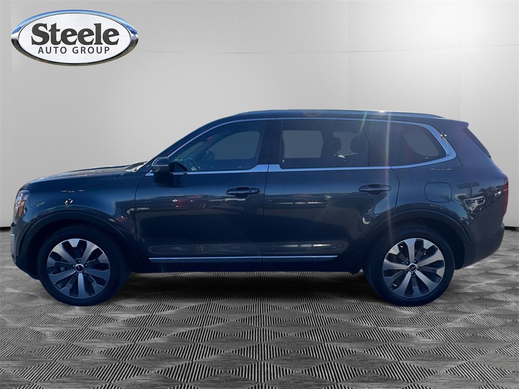 Used 2022 Kia Telluride EX w/ EX Premium Package image 2