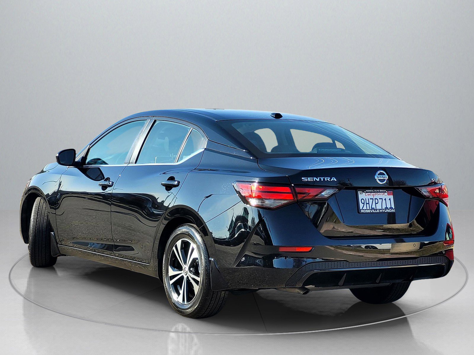 Used 2023 Nissan Sentra SV w/ All-Weather Package image 5