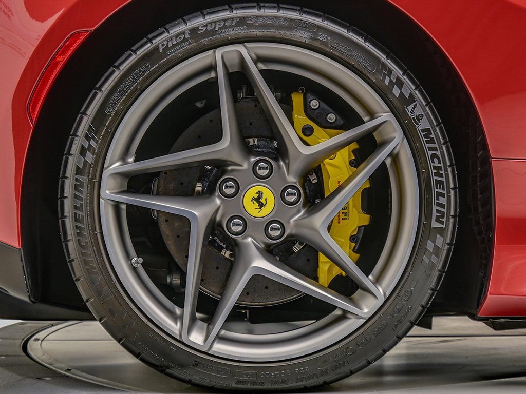 Certified 2022 Ferrari F8 Tributo image 33