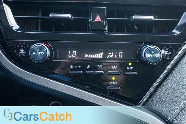 Used 2022 Toyota Camry XSE FWD image 39
