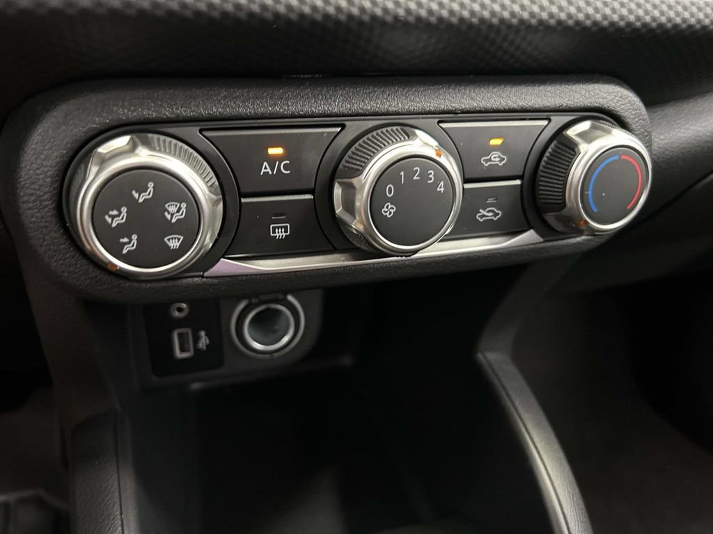 Used 2025 Nissan Kicks Play S FWD image 22