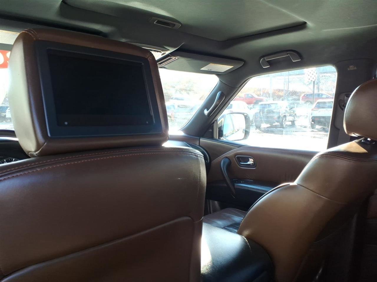 Used 2020 Nissan Armada Platinum w/ Platinum Reserve Package image 8