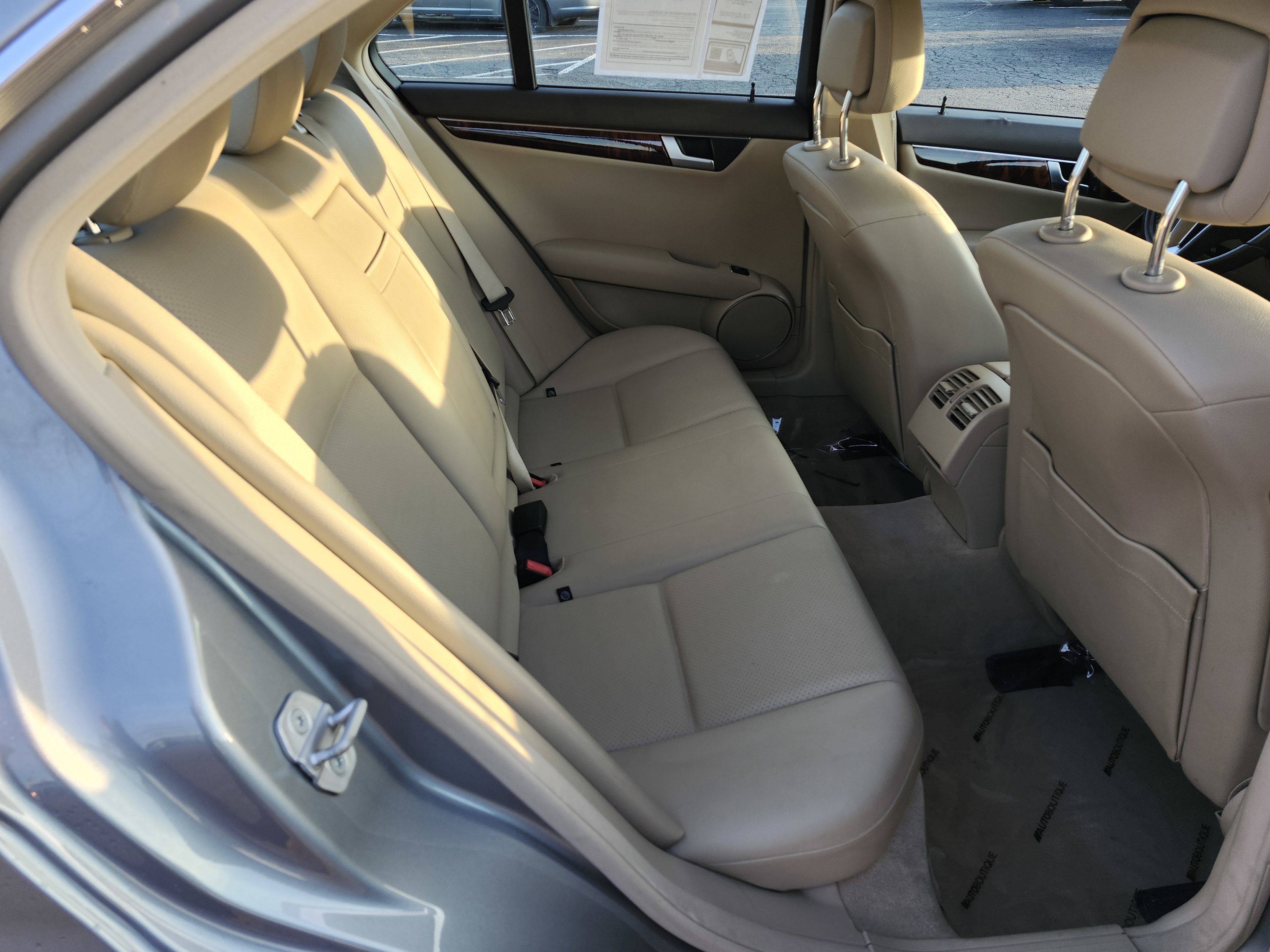 Used 2012 Mercedes-Benz C 300 4MATIC Sedan image 17