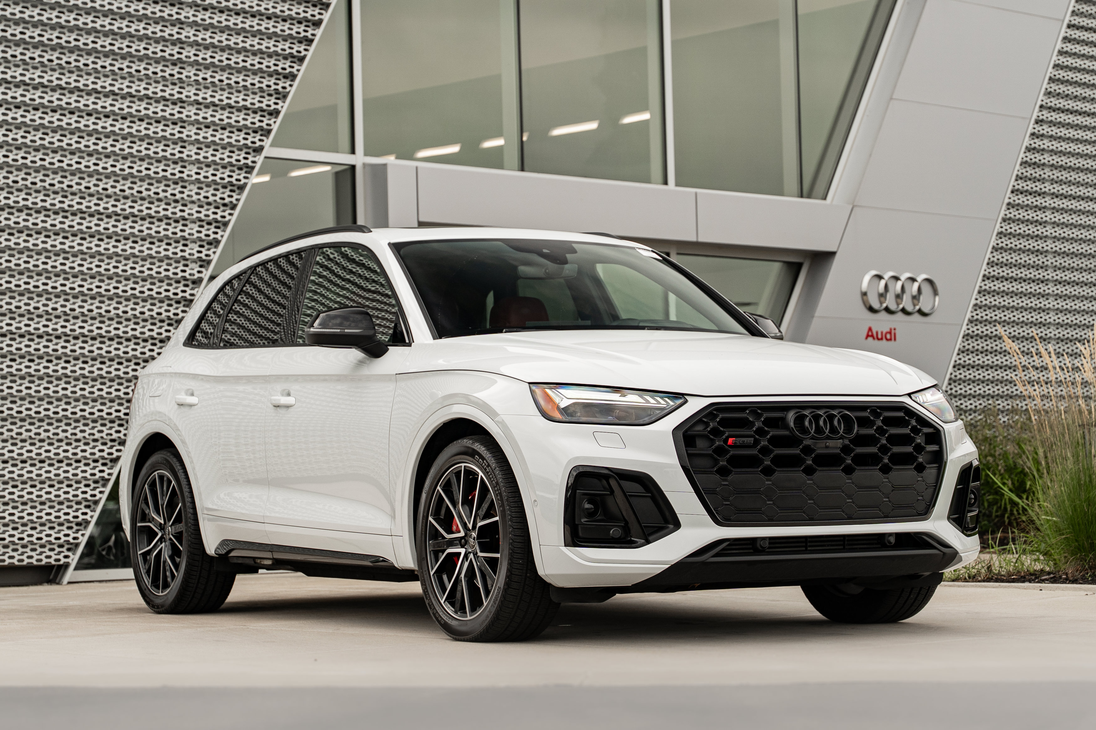 Certified 2023 Audi SQ5 Prestige w/ Prestige Package