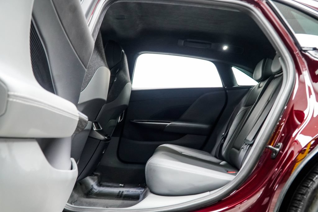 Used 2024 Lucid Air Pure RWD image 40