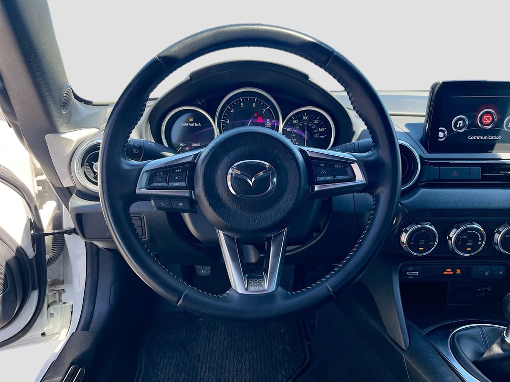 Used 2022 MAZDA MX-5 Miata RF Grand Touring w/ Weather Package RWD image 11