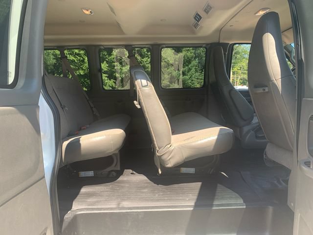 Used 2025 Chevrolet Express 2500 LT w/ LT Preferred Equipment Group RWD image 20