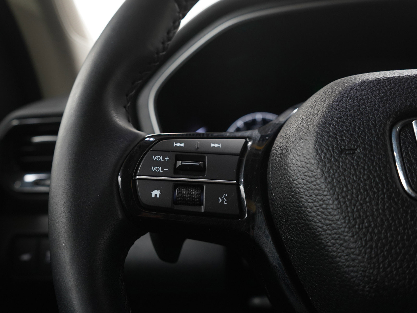 Used 2023 Honda Pilot EX-L image 27