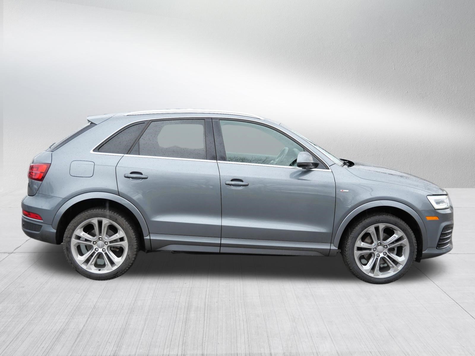 Used 2016 Audi Q3 2.0T Prestige w/ Prestige Package AWD/4WD image 8