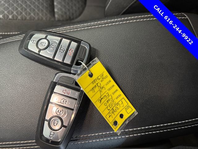 Used 2023 Ford Escape Active image 26