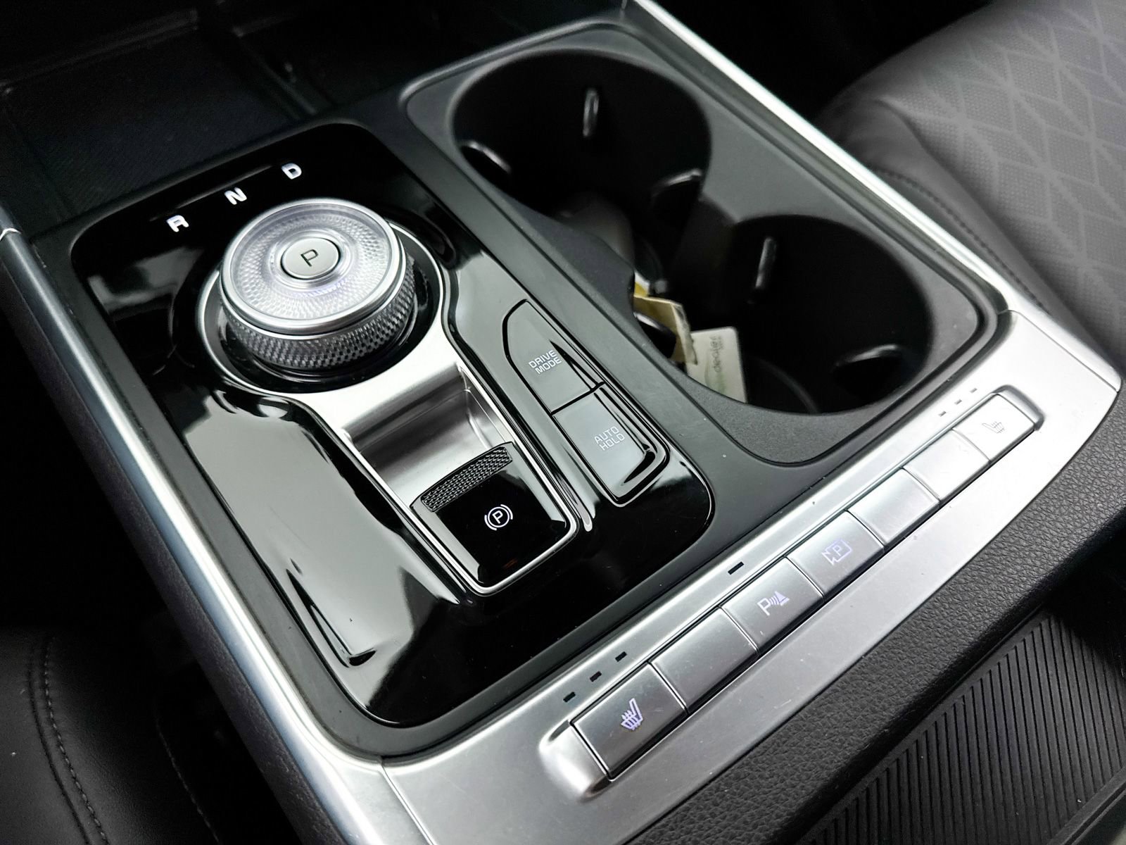 Certified 2025 Kia Carnival EX image 29