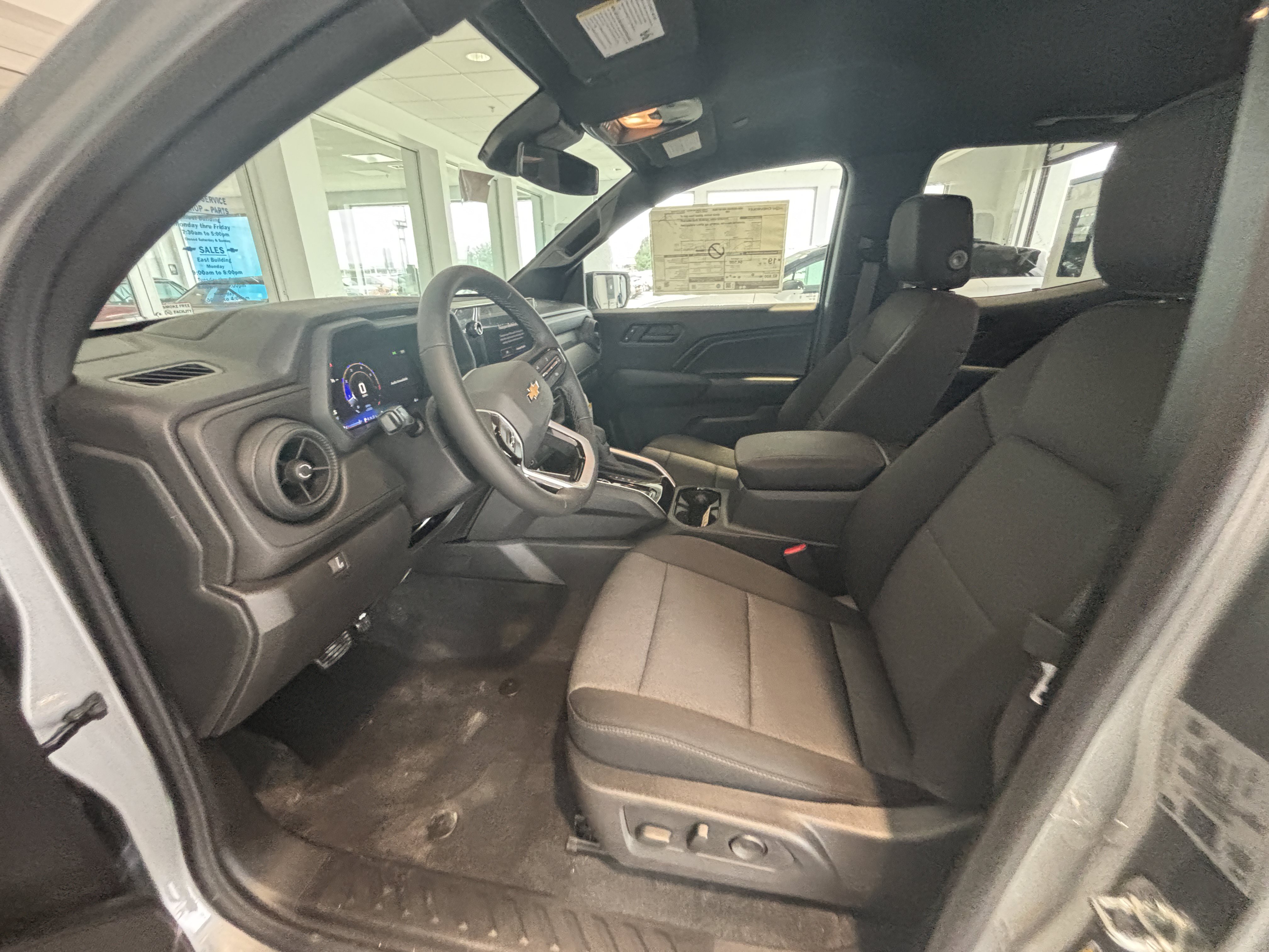 New 2026 Chevrolet Colorado W/T w/ WT Custom Package AWD/4WD image 2