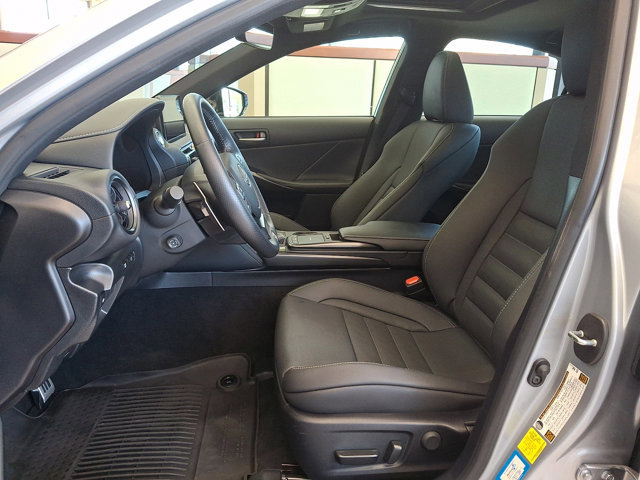 Used 2024 Lexus IS 500 w/ Accessory Package image 12