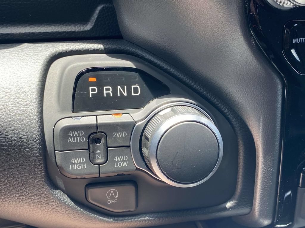 New 2026 RAM 1500 Big Horn AWD/4WD image 25