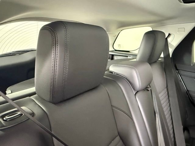 New 2025 Land Rover Discovery Sport S image 26