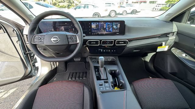 New 2026 Nissan Sentra SR w/ Floor Mat Package FWD image 18