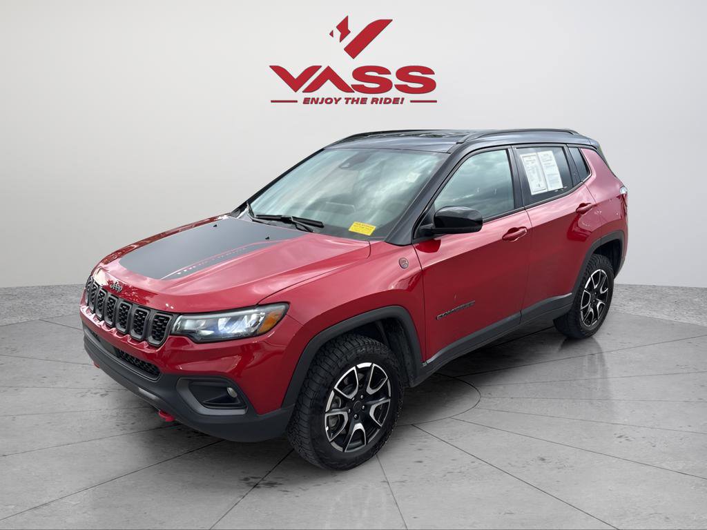 Used 2025 Jeep Compass Trailhawk