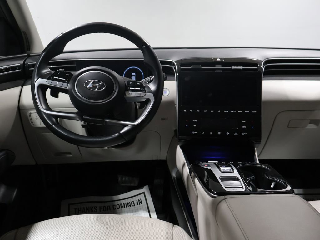 Used 2024 Hyundai Tucson Limited image 16