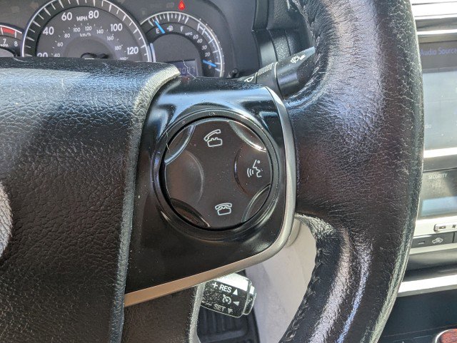 Used 2014 Toyota Camry XLE FWD image 13