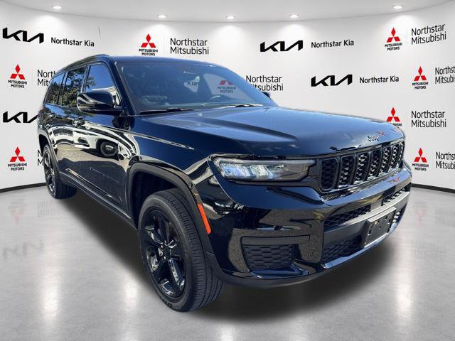 Used 2024 Jeep Grand Cherokee L Altitude AWD/4WD image 11