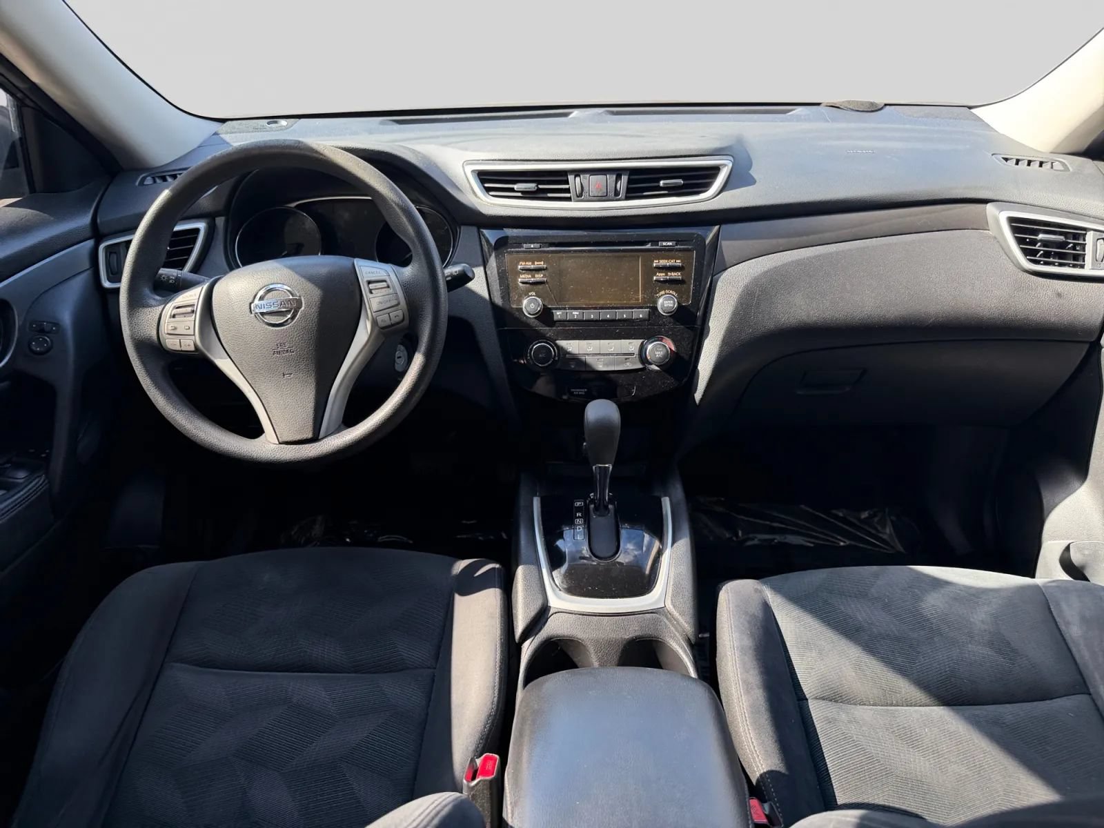 Used 2016 Nissan Rogue S FWD image 14
