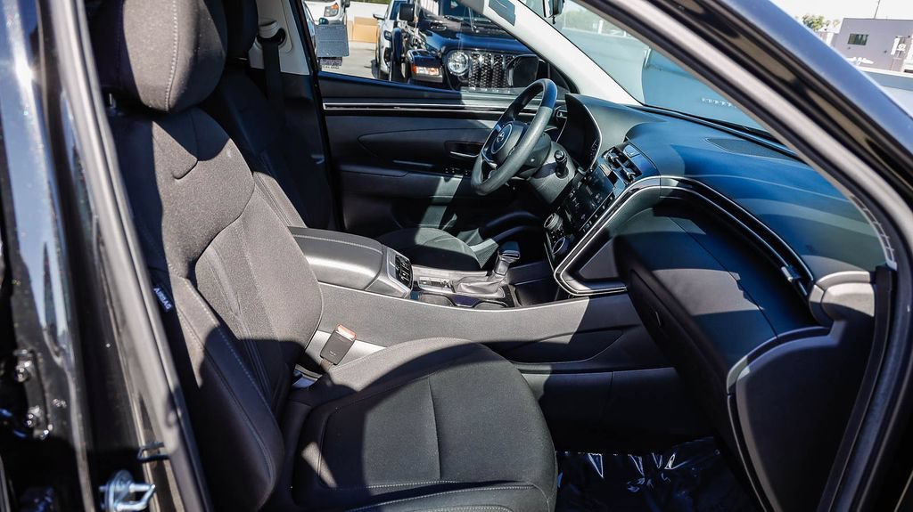 Used 2023 Hyundai Tucson SEL FWD image 20