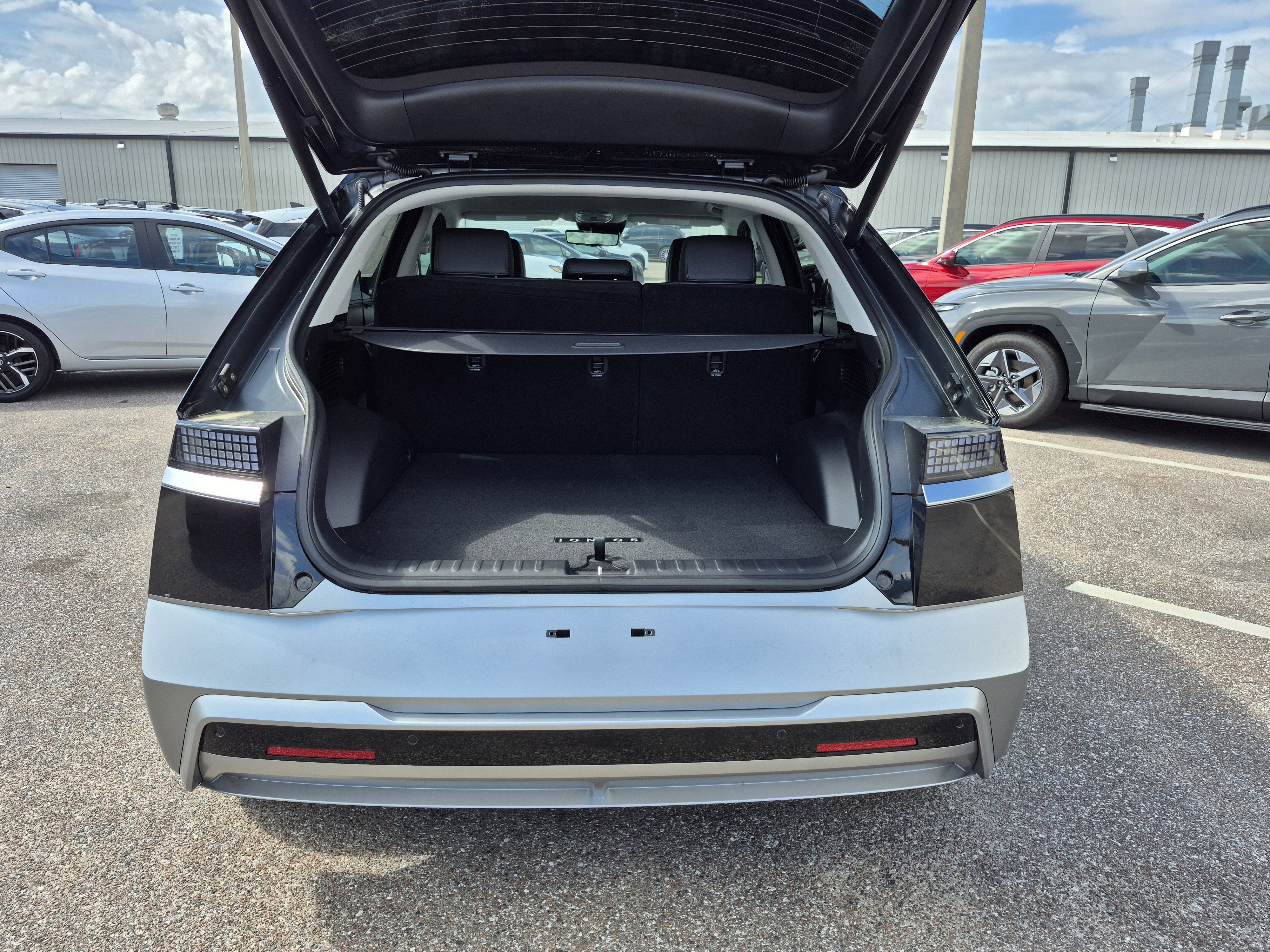 New 2026 Hyundai Ioniq 5 Limited RWD image 11