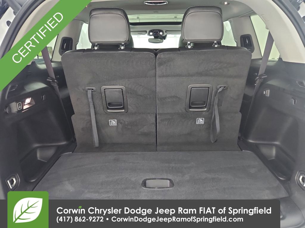 Used 2023 Jeep Grand Cherokee L Limited w/ Trailer Tow Group (B) AWD/4WD image 32