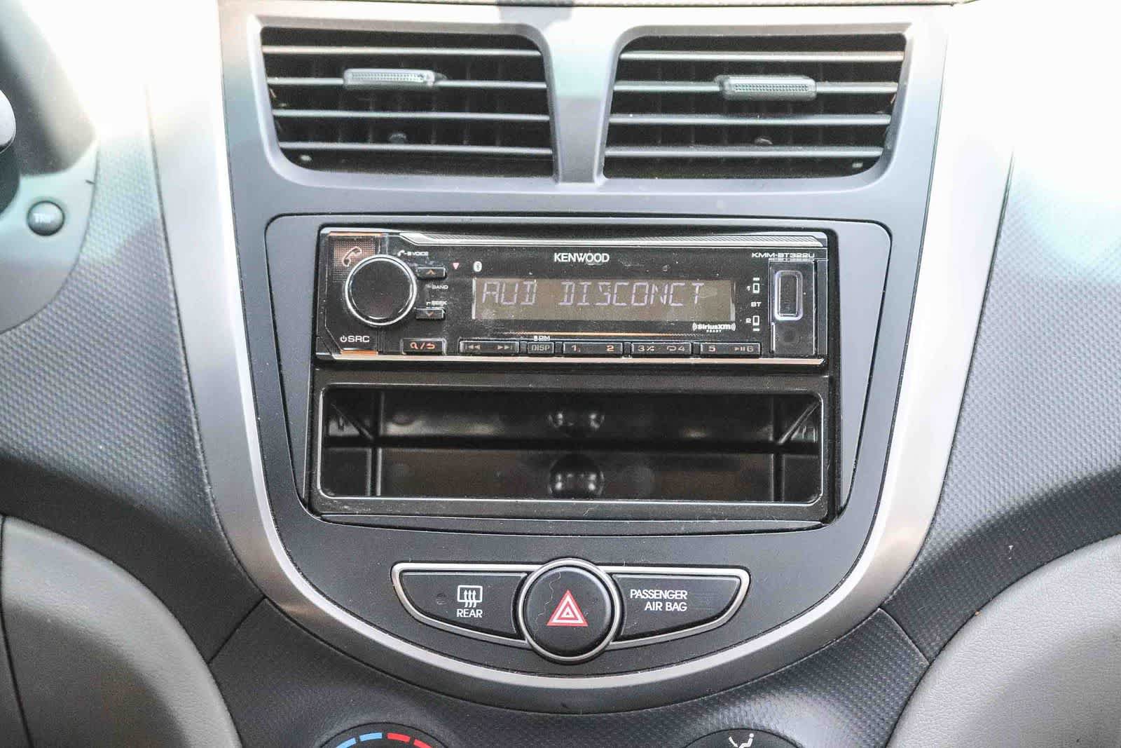 Used 2017 Hyundai Accent SE FWD image 14