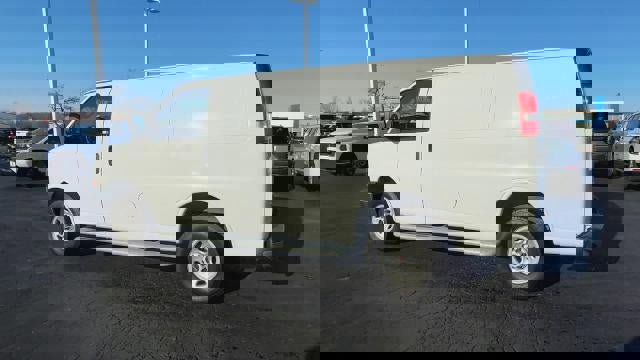 Used 2023 GMC Savana 2500 Base w/ Driver Convenience Package image 6