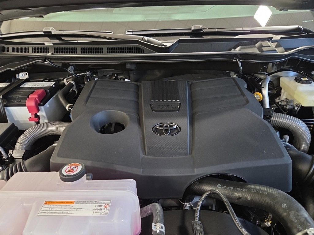 New 2026 Toyota Tundra SR5 image 22
