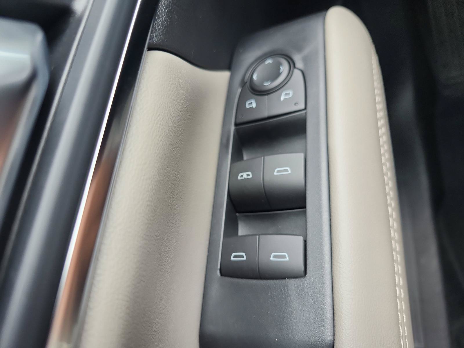 New 2026 GMC Terrain Elevation FWD image 14