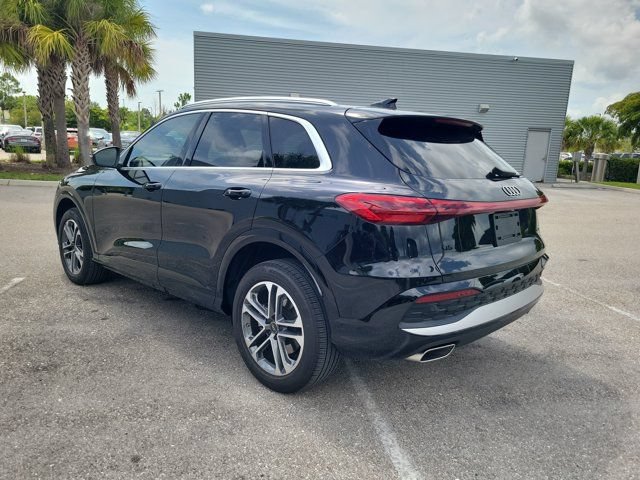 Certified 2025 Audi Q5 Premium w/ Convenience Package AWD/4WD image 5
