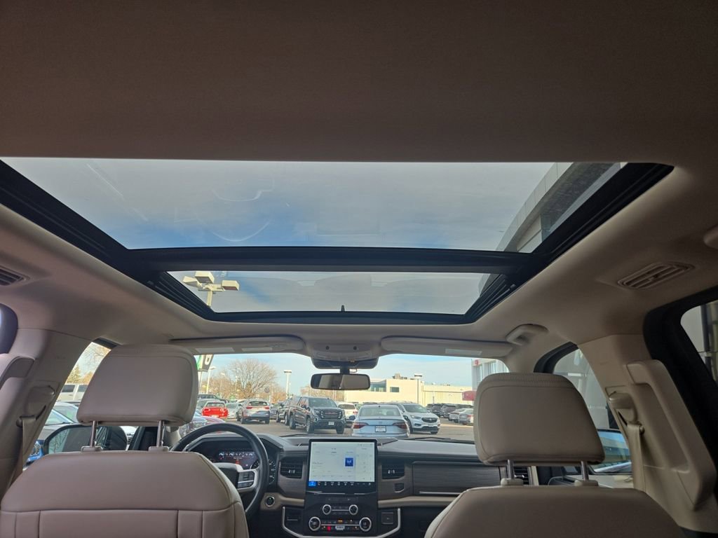 Used 2024 Ford Expedition Max Limited image 29