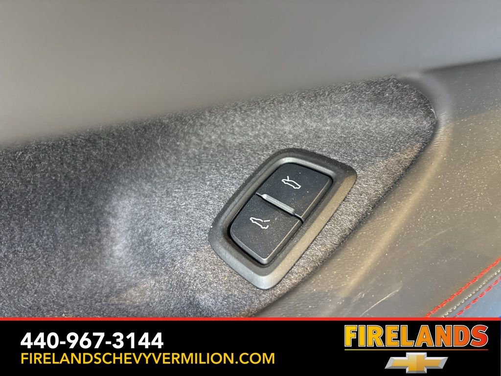 New 2024 Chevrolet Corvette Stingray Premium Conv w/ Stealth Interior Trim Package image 18