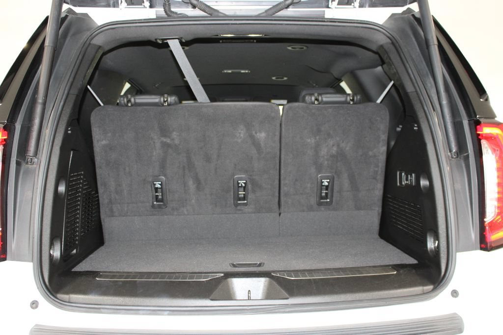 Used 2024 GMC Yukon Denali RWD image 16