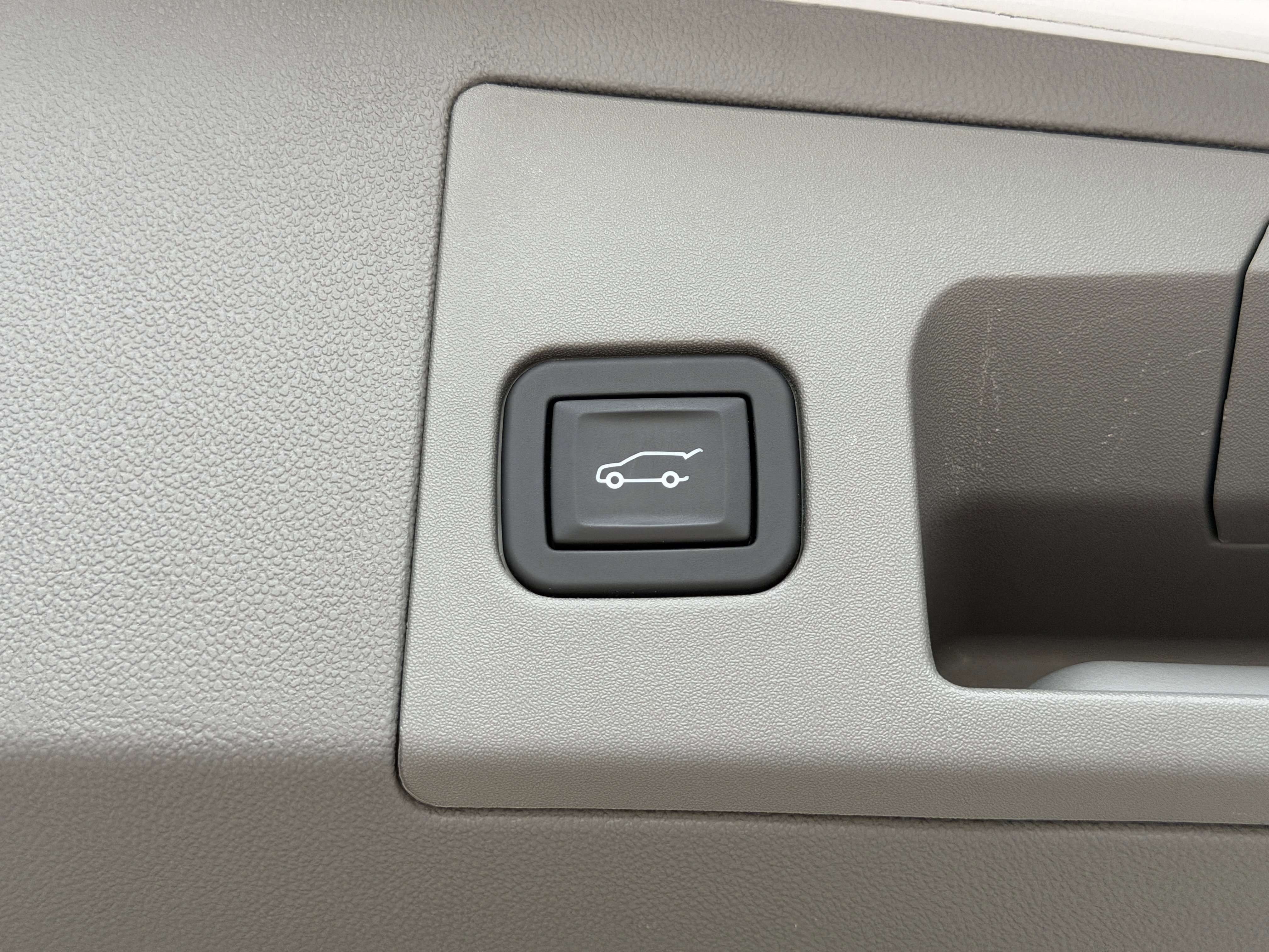 Certified 2024 Cadillac XT5 Premium Luxury w/ Technology Package image 11