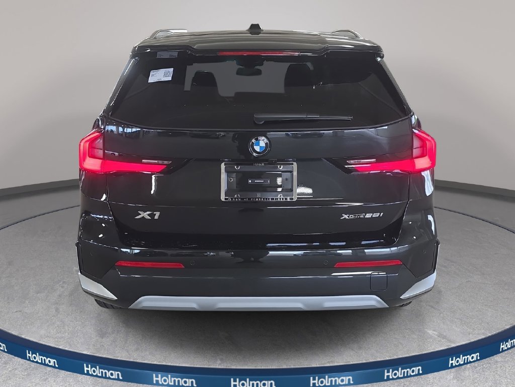 Used 2026 BMW X1 xDrive28i w/ Convenience Package AWD/4WD image 5