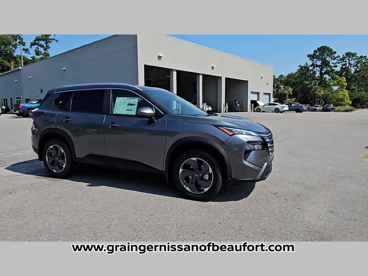 New 2026 Nissan Rogue SV image 38